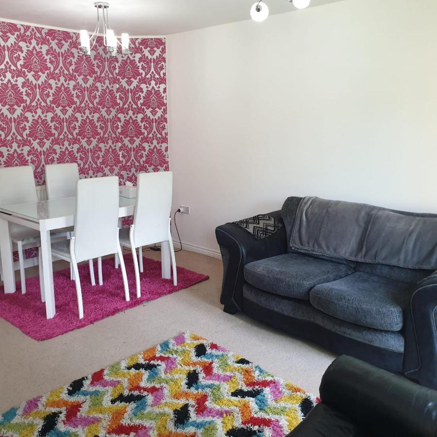 Queens Rooms, A Perfect Stay, Next To Shopping Parks And Central 맨체스터 외부 사진