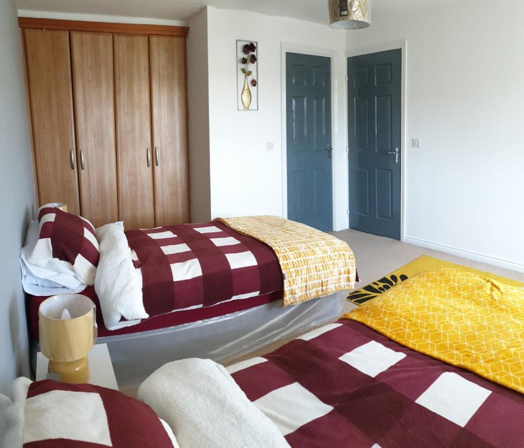 Queens Rooms, A Perfect Stay, Next To Shopping Parks And Central 맨체스터 외부 사진