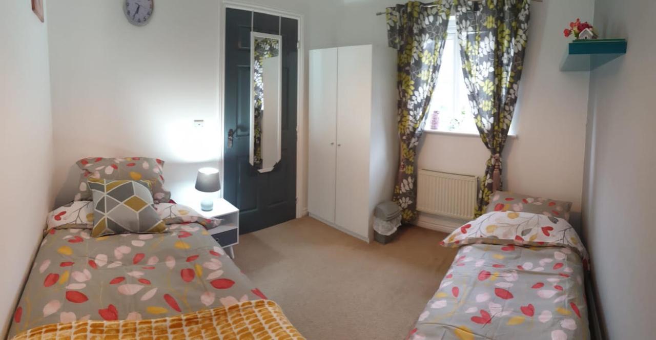 Queens Rooms, A Perfect Stay, Next To Shopping Parks And Central 맨체스터 외부 사진