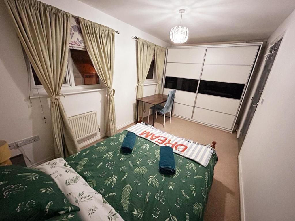 Queens Rooms, A Perfect Stay, Next To Shopping Parks And Central 맨체스터 외부 사진